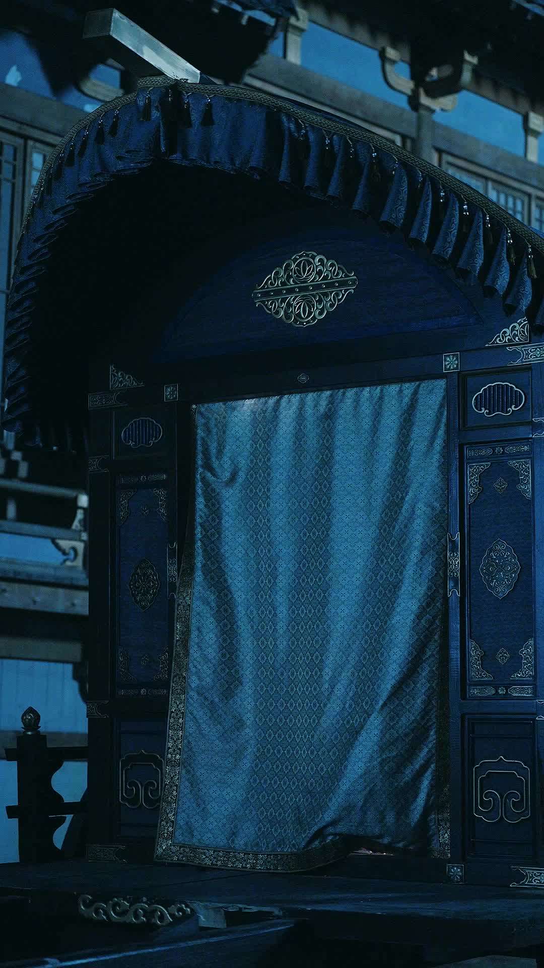 Episodio 40 - La jaula dorada del Emperado